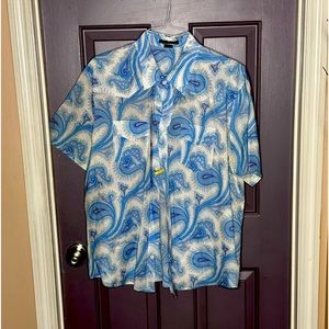 Theory men’s button down shirt sleeve .